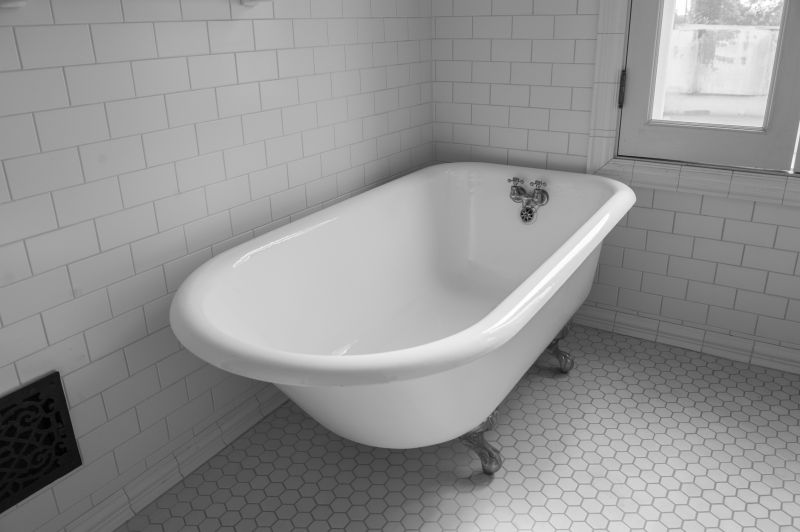 Modern Clawfoot Tub